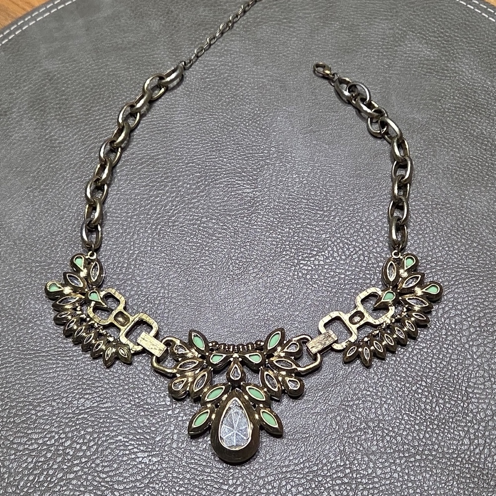 Multi-Color Statement Necklace ❤️ - Picture 3 of 6